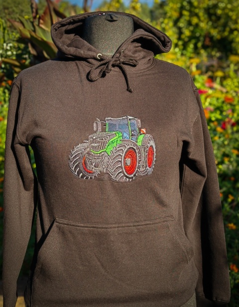 Bluza z haftowanym wzorem ciągnika FENDT Bluza z haftowanym wzorem ciągnika FENDT