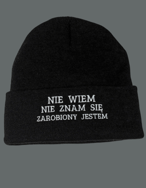 ZAROBIONY JESTEM Czapka zimowa ZAROBIONY JESTEM Czapka zimowa