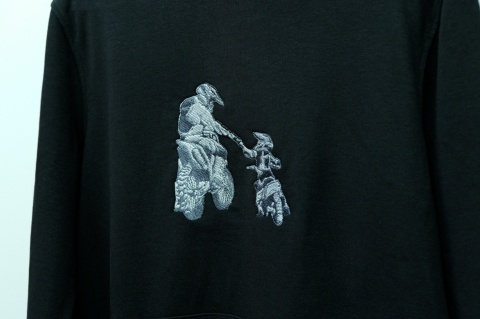 Cross - Bluza z HAFTEM